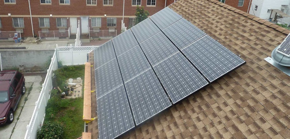 Solar Panels on Shingle on NYC home